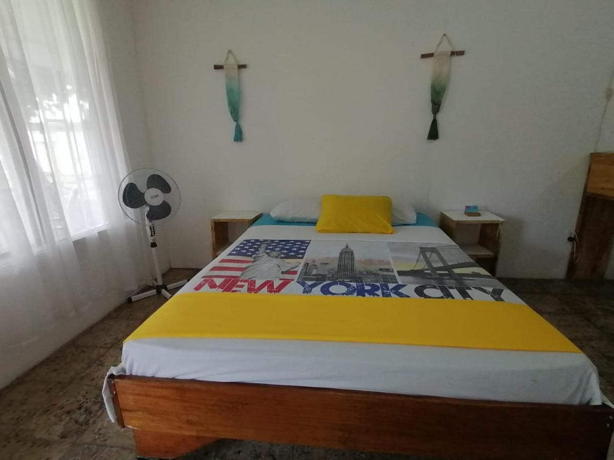 Magic Flower Rooms Cahuita Ngoại thất bức ảnh
